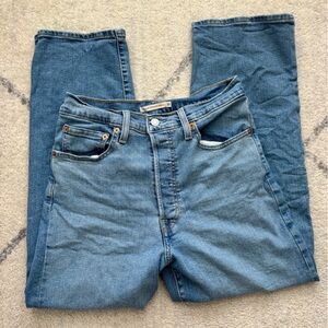 Levi ribcage straight jeans size 30